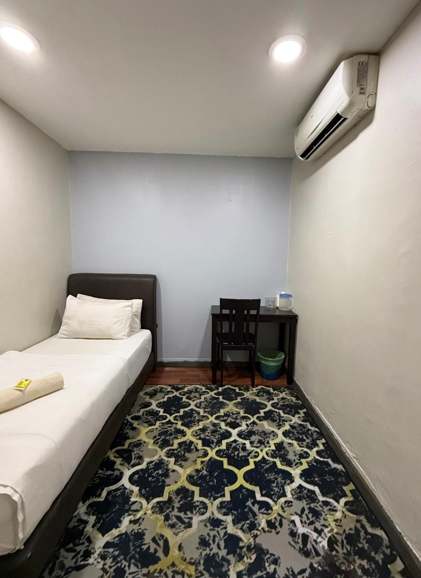 1St Living Subang Ss15 Hotel Subang Jaya Exterior photo